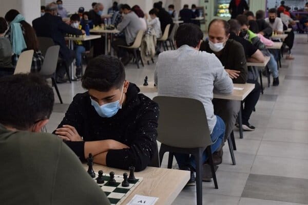 کیش میزبان شطرنج بازان کشور