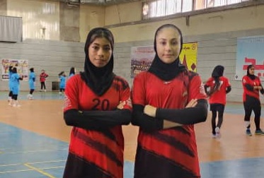 برتری تیم هندبال دختران کیش در مسابقات لیگ آیندگان به میزبانی شهرستان ملایر مهر ماه ۱۴۰۲