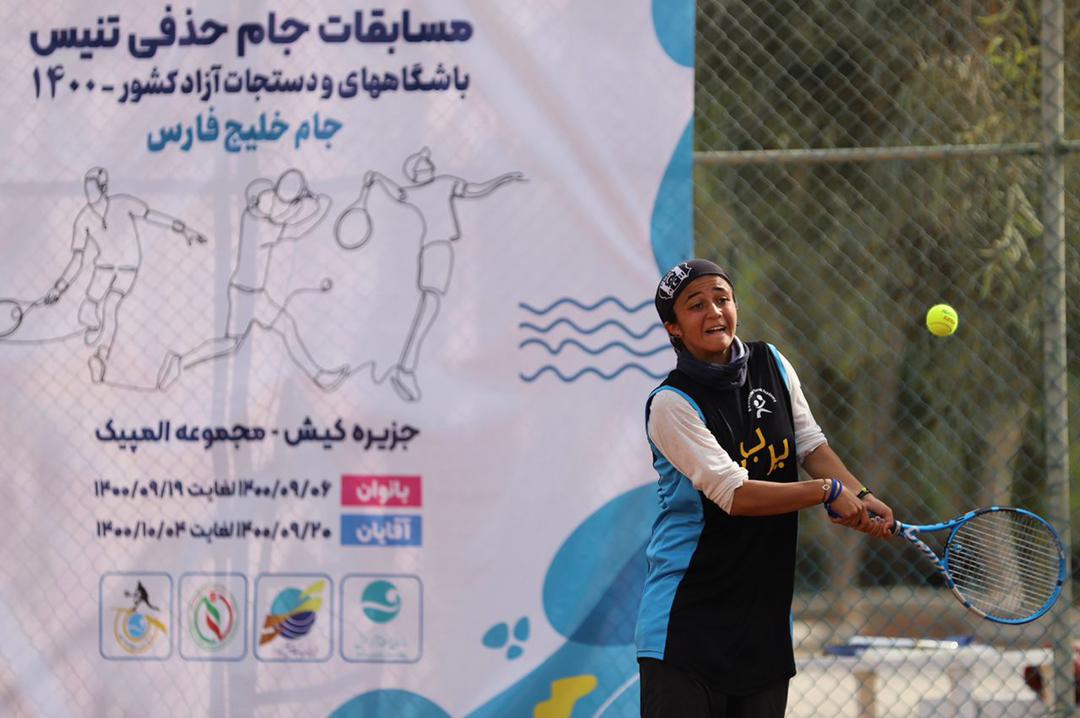 تیم تنیس یر به یر قهرمانان حذفی جام خلیج فارس 