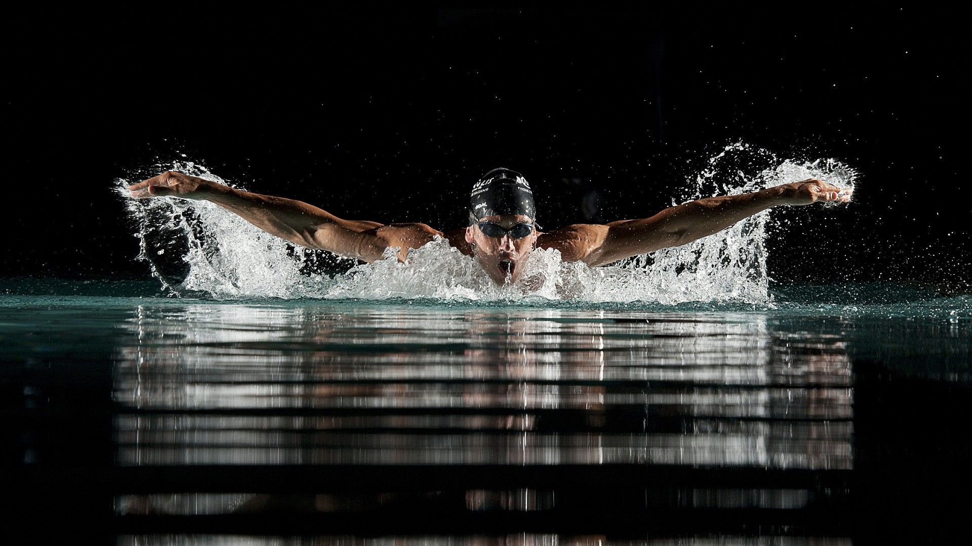 نفرات برتر مسابقات شنای آقایان گرامیداشت دهه مبارک فجر معرفی شدند