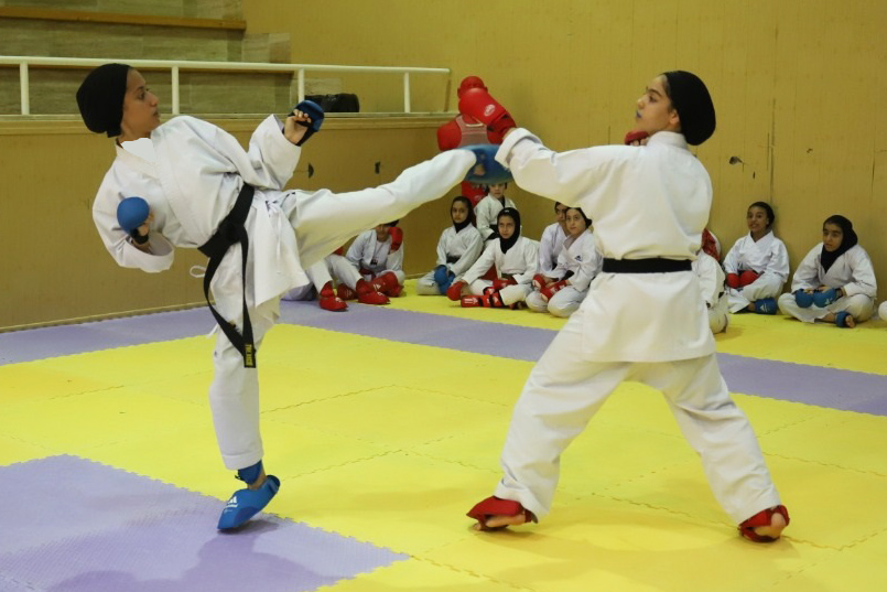 حضور تیم کاراته بانوان جزیره کیش در لیگ «کاراته وان» ایران