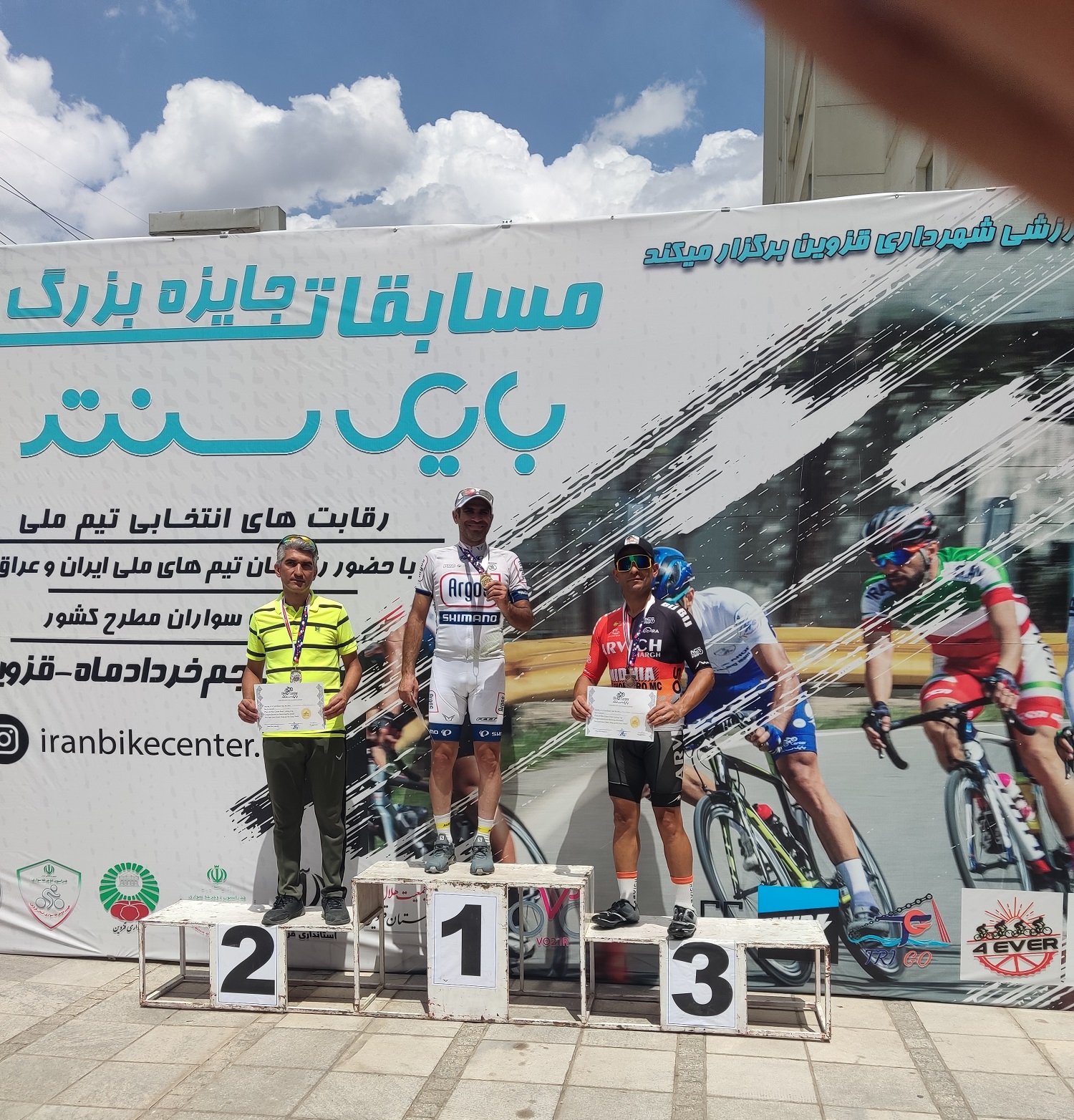 درخشش دوچرخه سوار کیش در مسابقات جایزه بزرگ قزوین و انتخابی تیم ملی