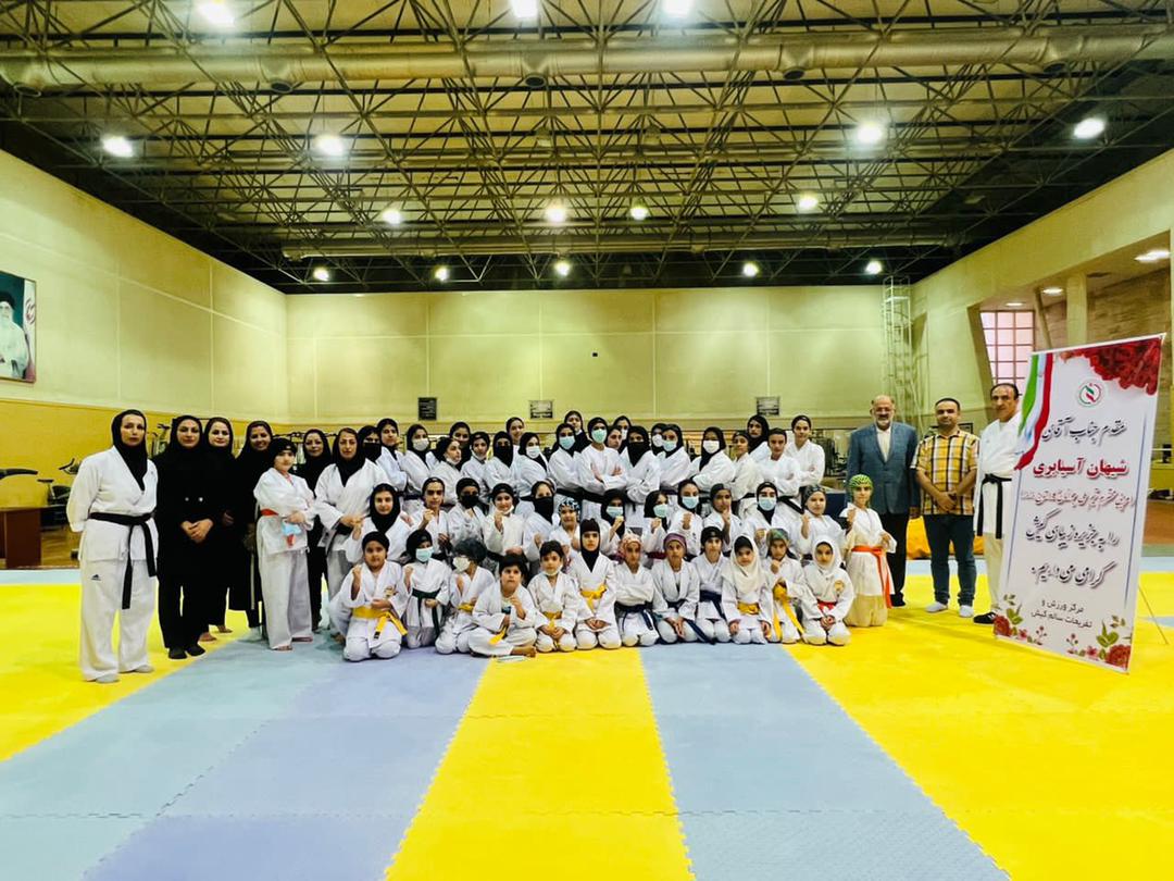 برگزاری استاژ کاراته بانوان از ۲۵ تا ۲۸ مرداد ماه ۱۴۰۱ به مدرسی استاد شیهان آسیاب بری سر مربی تیم ملی جوانان
