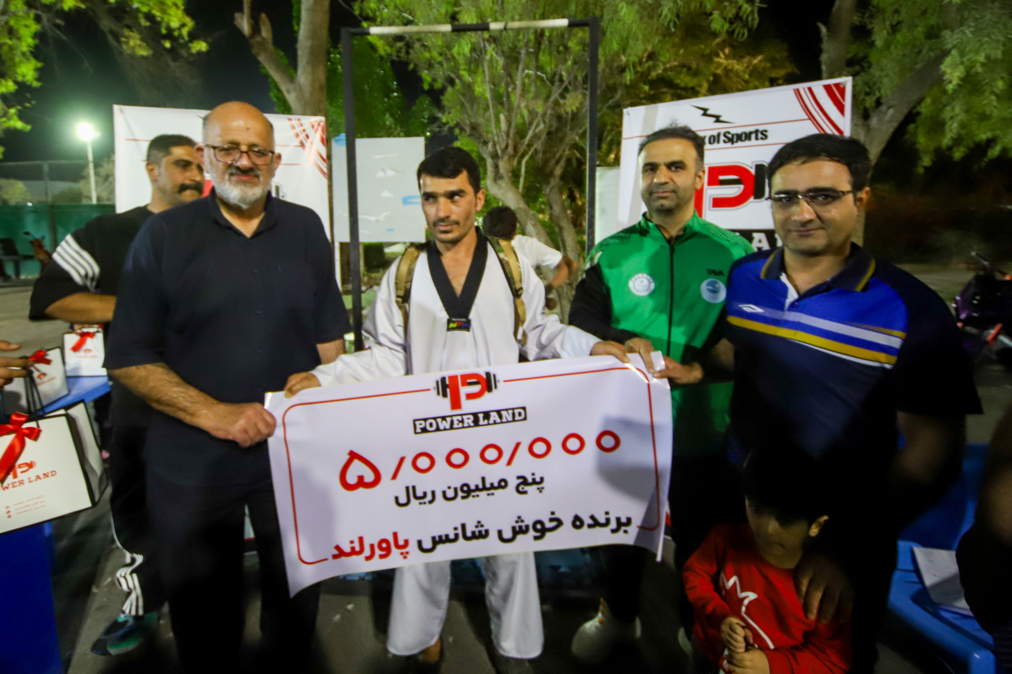 شب پرهیجان در گذر فرهنگی ورزشی کیش